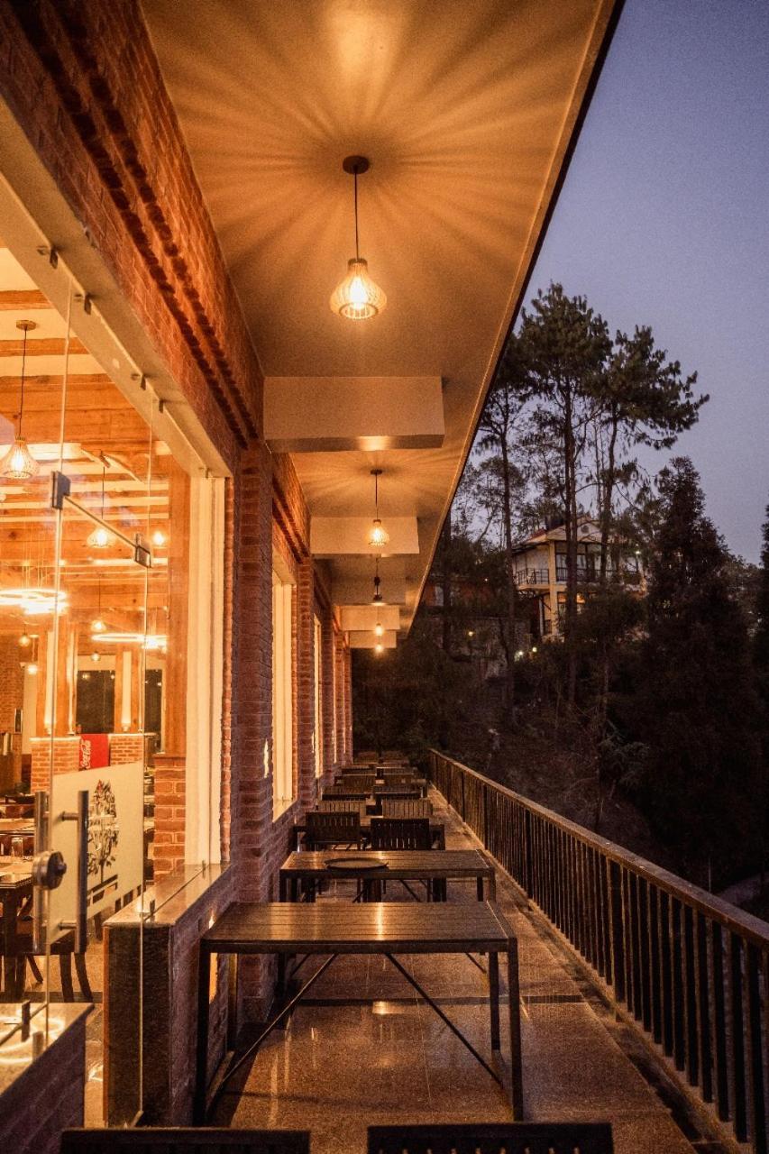 Hotel Chautari Pvt Ltd Nagarkot Eksteriør bilde