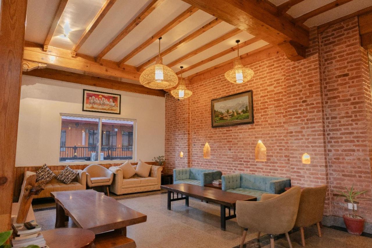 Hotel Chautari Pvt Ltd Nagarkot Eksteriør bilde