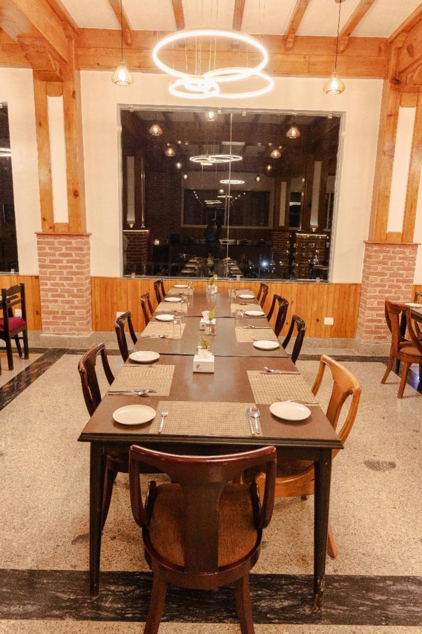 Hotel Chautari Pvt Ltd Nagarkot Eksteriør bilde